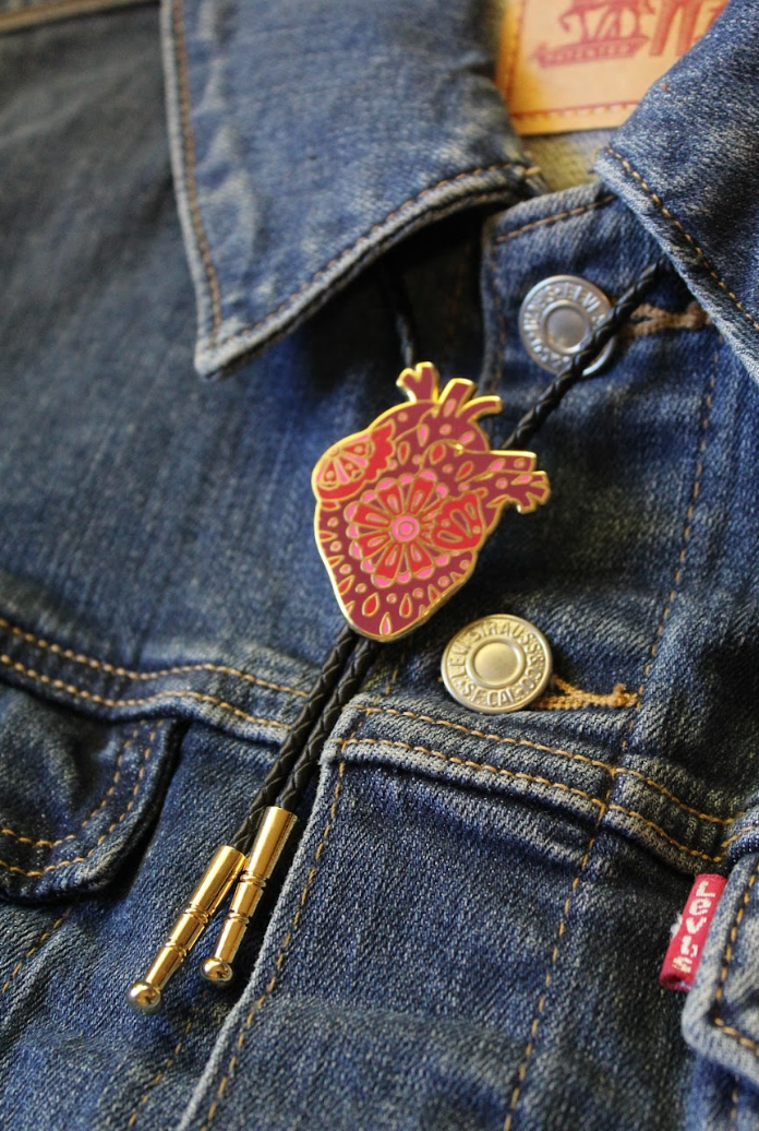 Corazon Bolo Tie